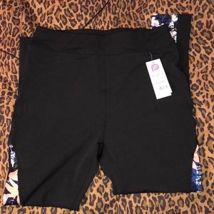 Brand new never used before leggings with pockets